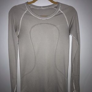 LuluLemon Swiftly Tech Long Sleeve
